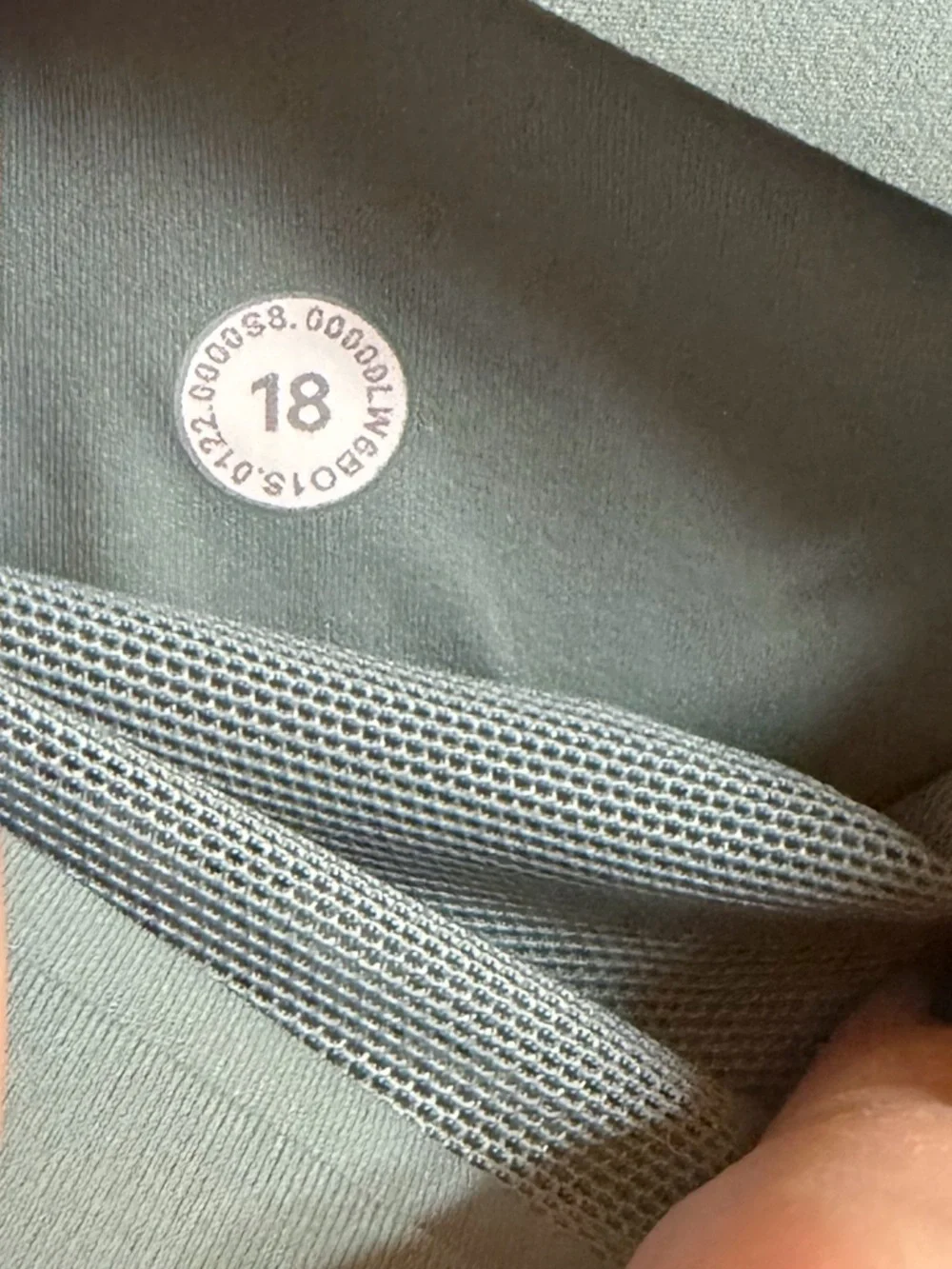 Lululemon Base Pace High-Rise Crop - Picture 3 of 3